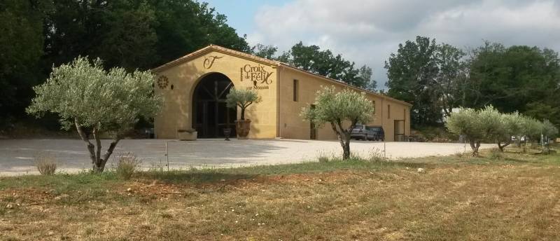 Prix attractif pour louer une salle à la journée au Domaine Viticole Croix de Felix proche de Montpellier